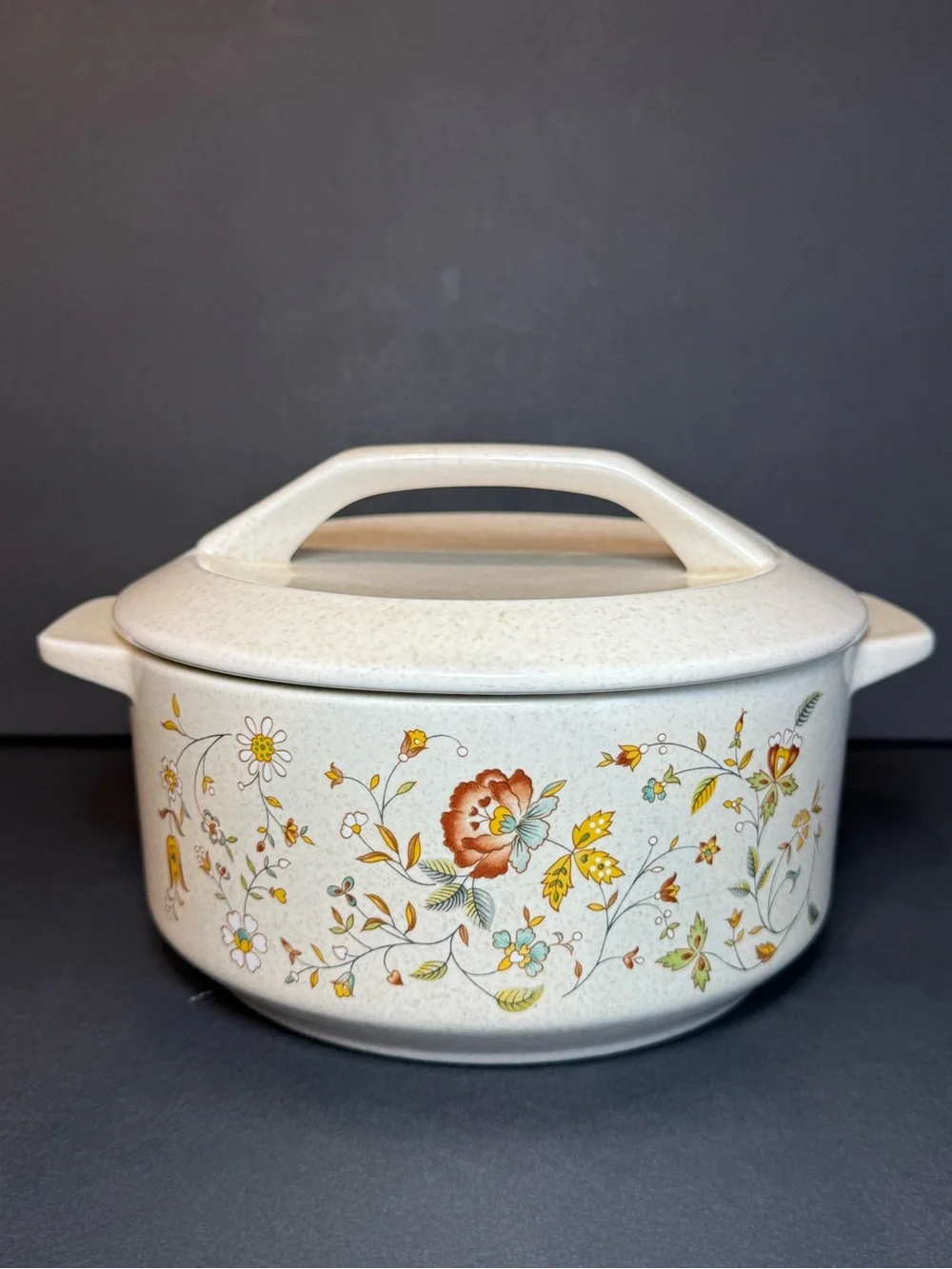 Vintage Lenox Temper-Ware Merriment 1.25 Qt Casserole Dish w Lid Vegetable -1970